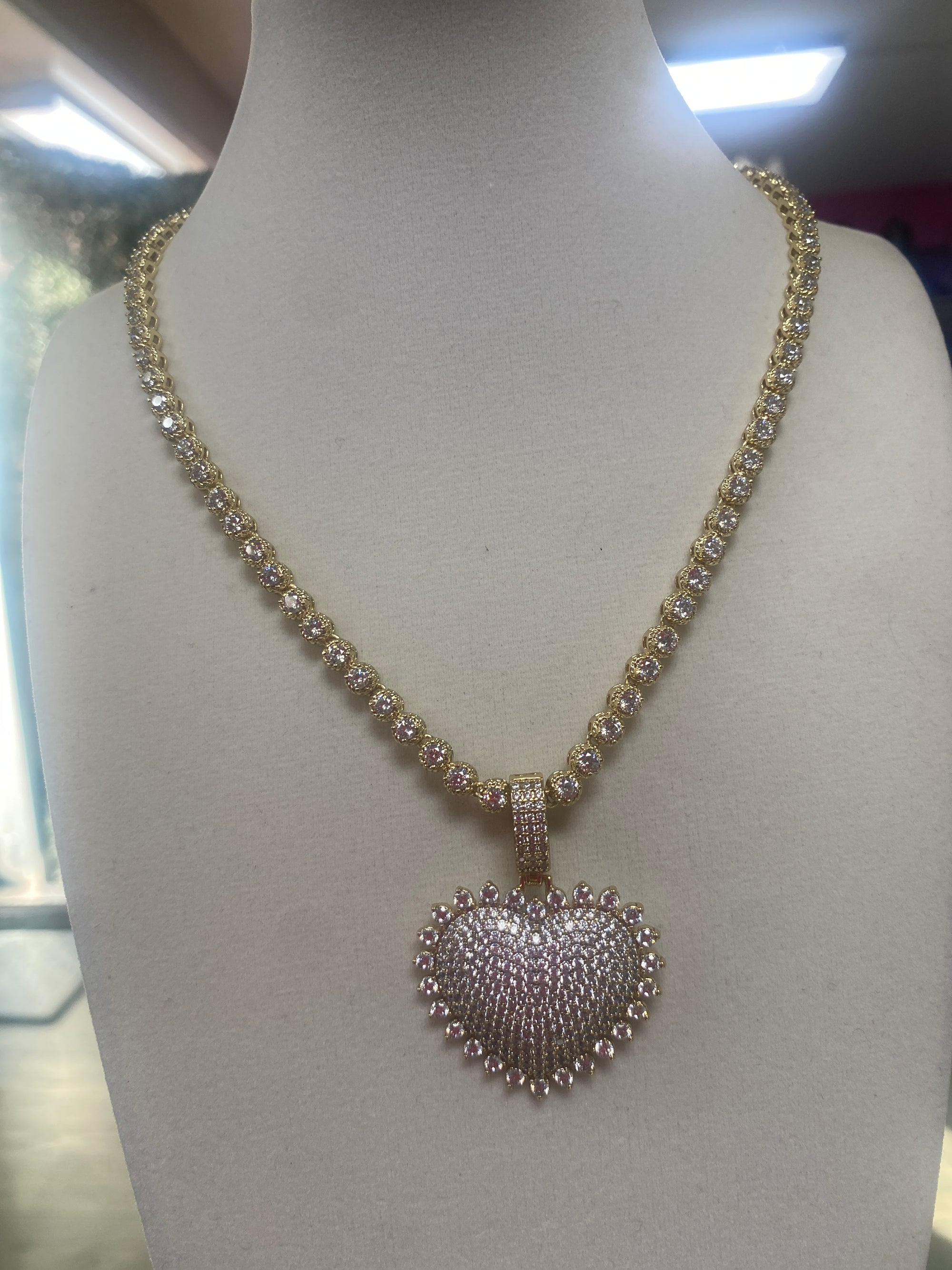 pretty tennis-style necklace with heart charm