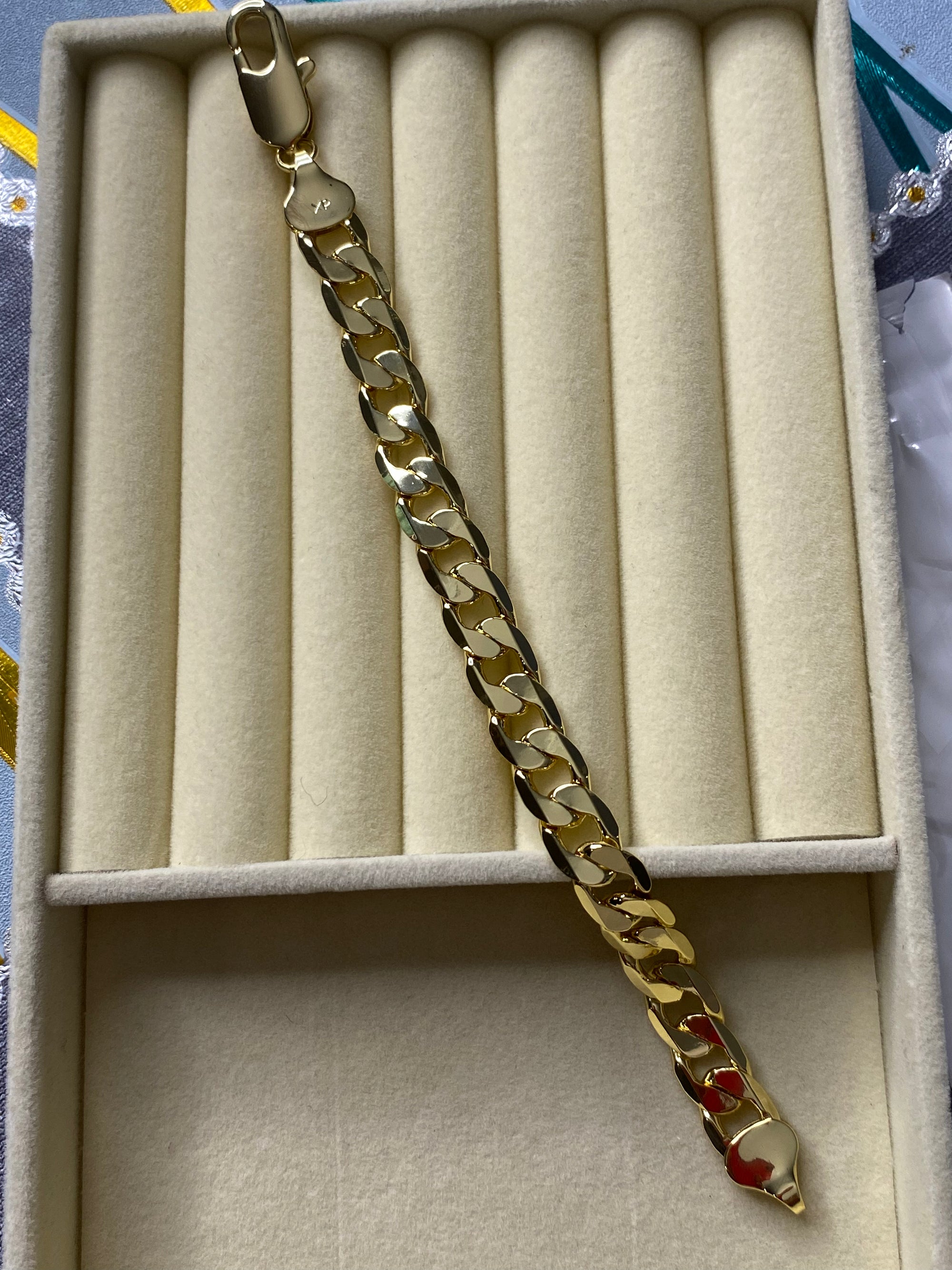 Brazalete unisex ideal para talla 8