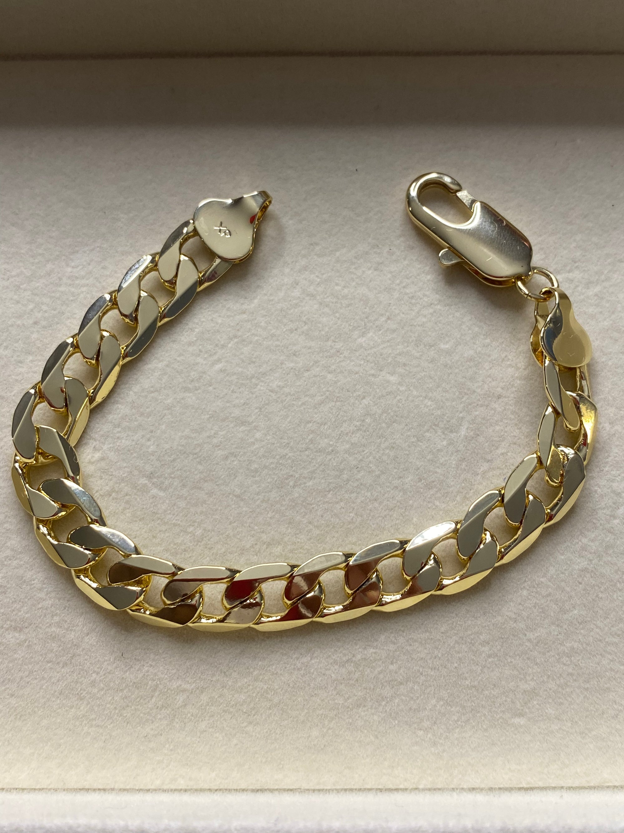 Brazalete unisex ideal para talla 8