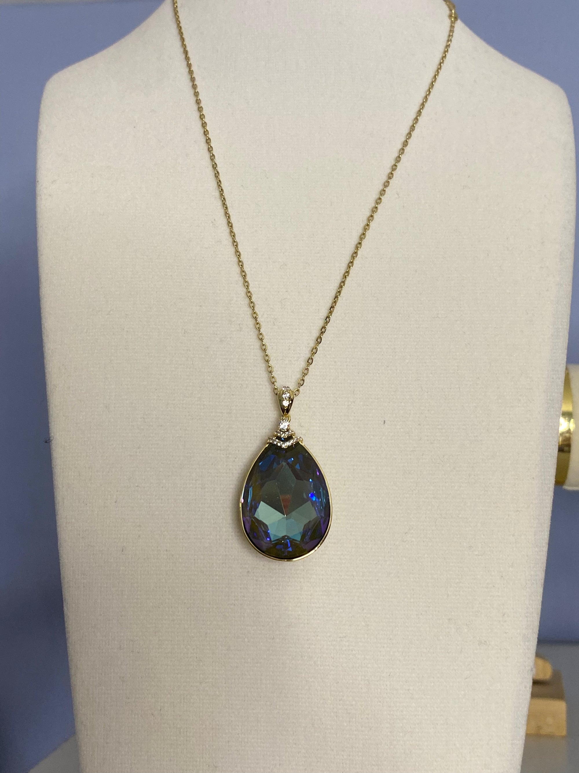 Cadena con dije de crystal