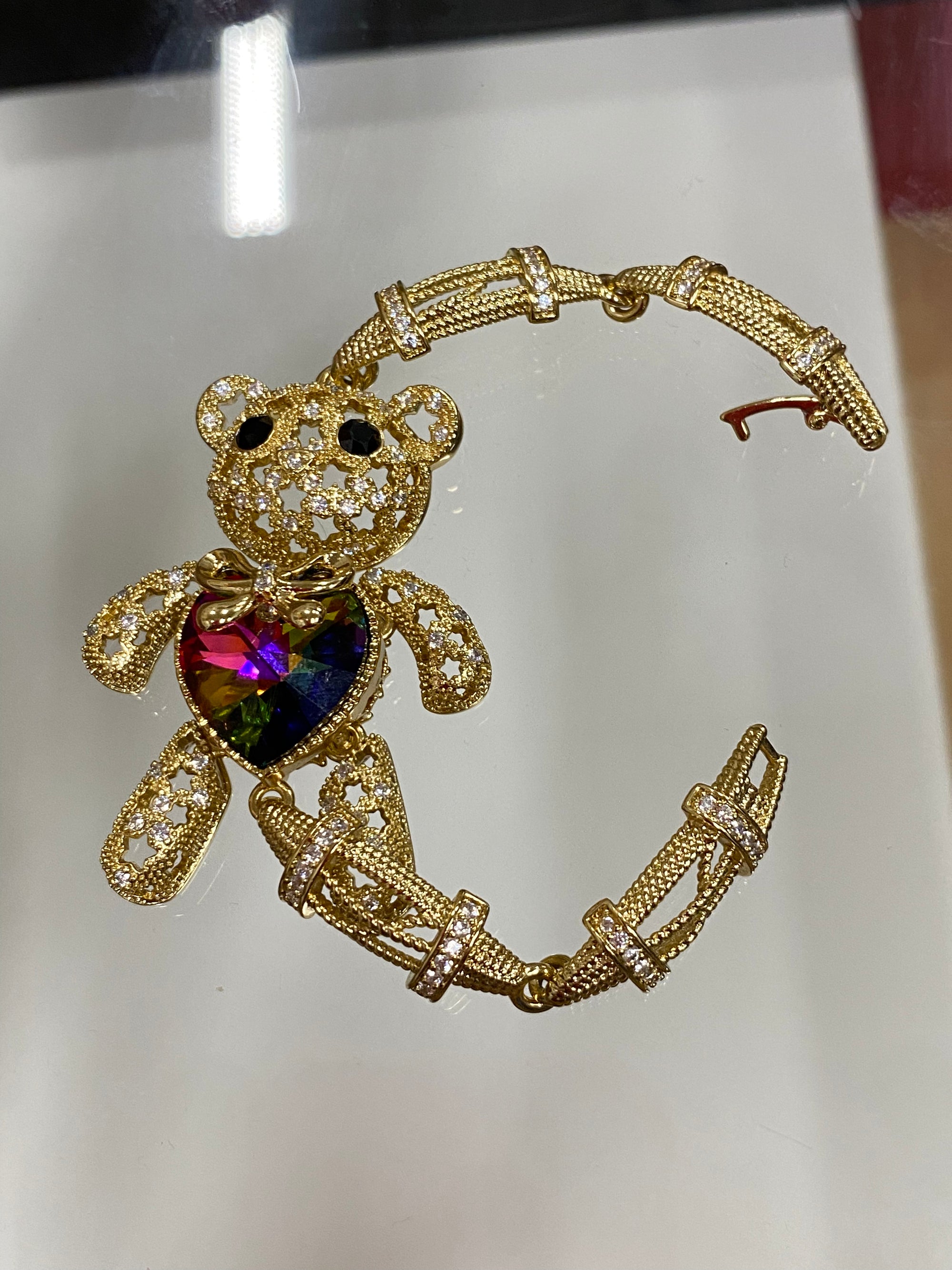Bonita pulcera de oso con crystales