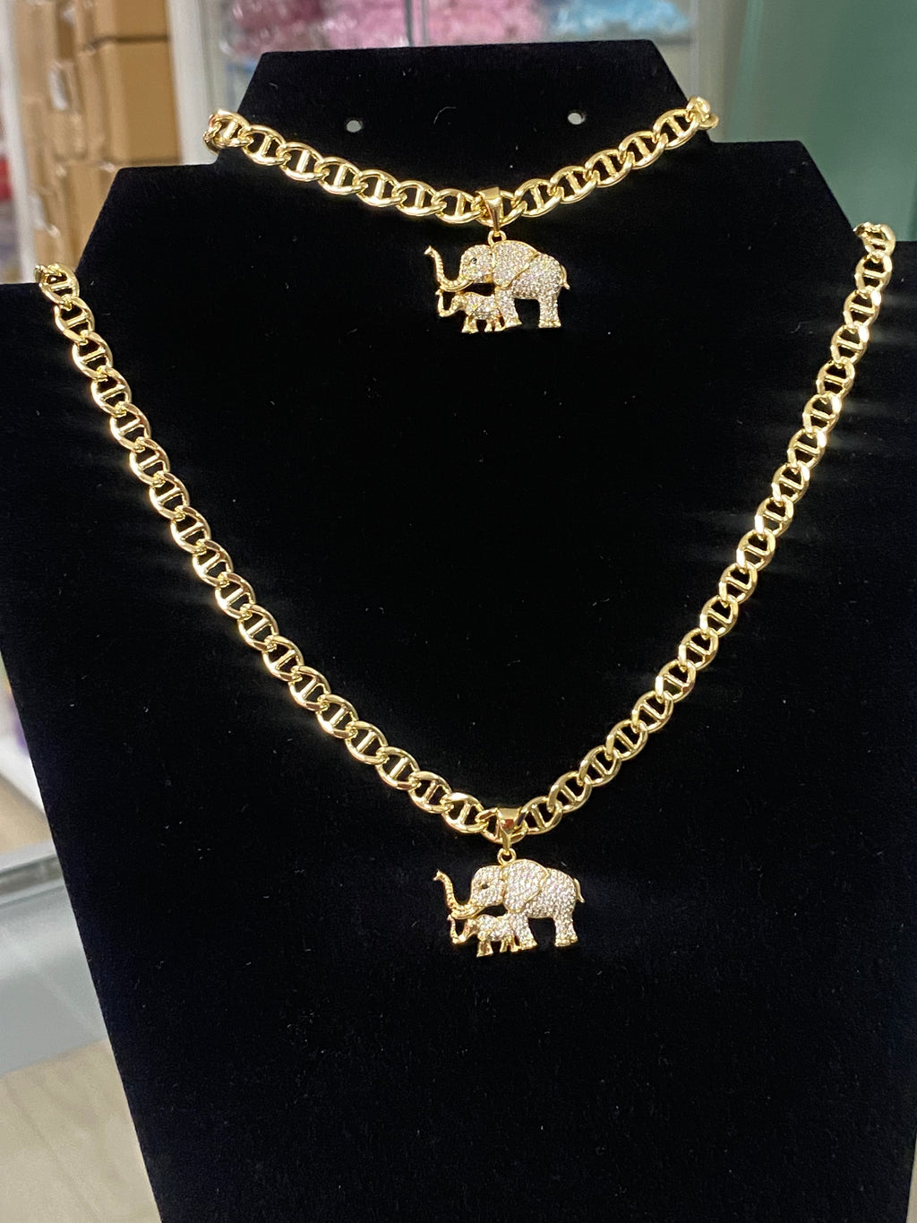Bonito set de cadena y pulcera