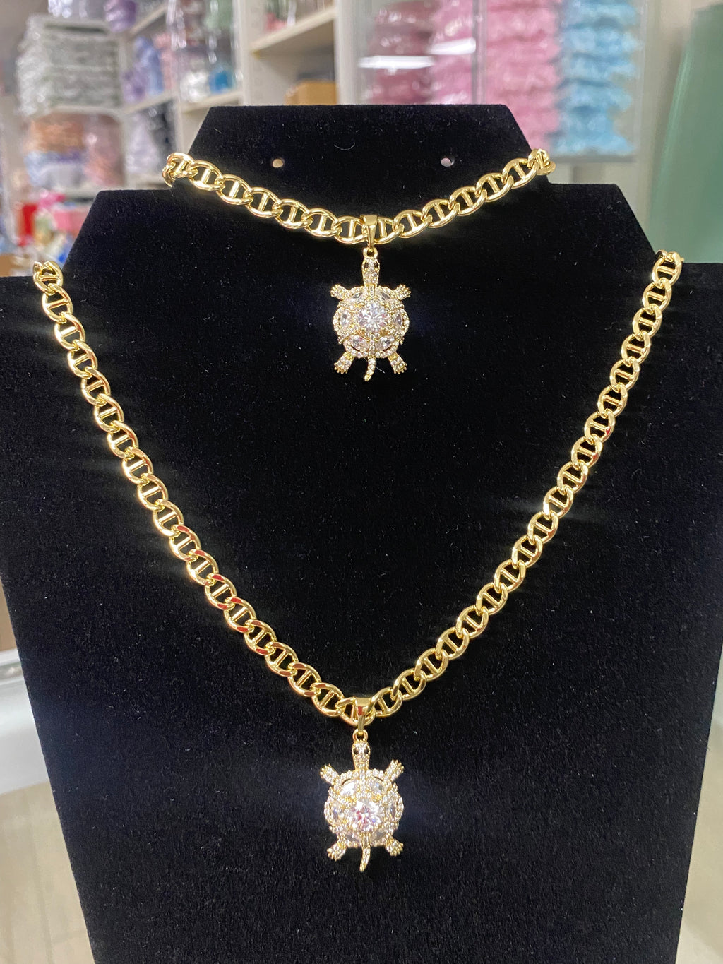 Bonito set de cadena y pulcera con dije de tortuga